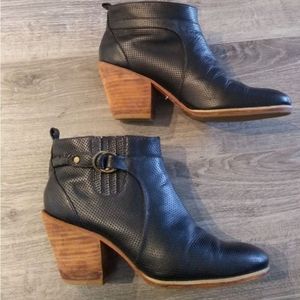 RACHEL COMEY Hitch Ankle Boot